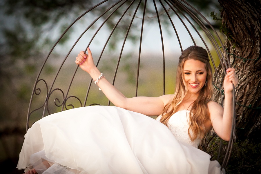 Bride in swing at Terradorna